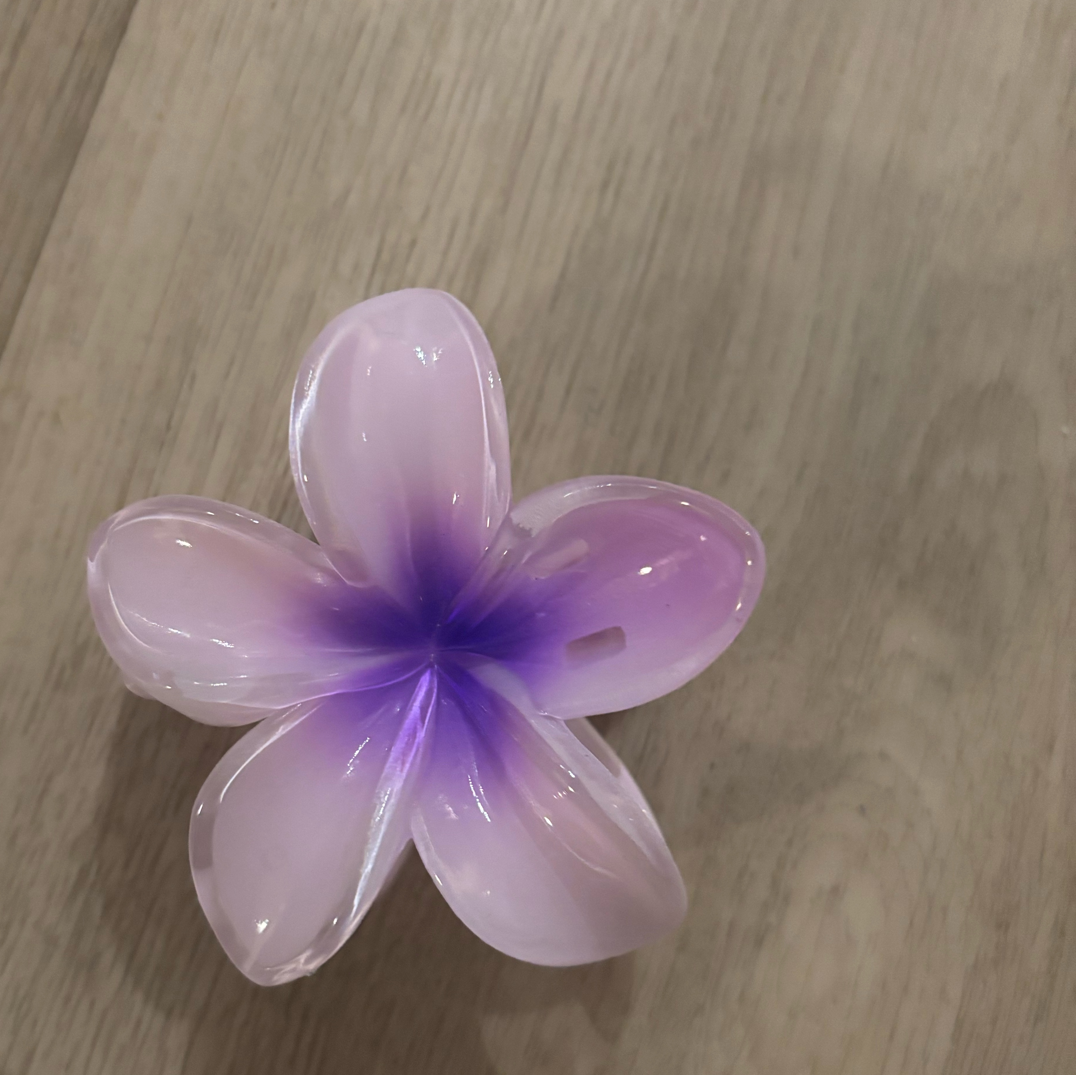 Putting on flower hair clip